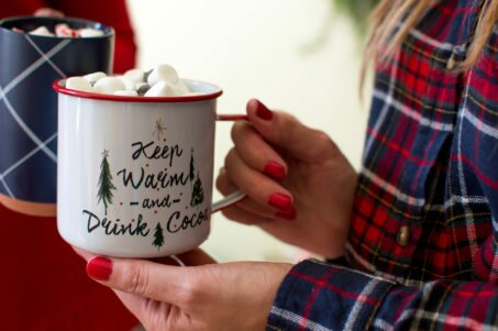 Hot Cocoa Christmas Party | The Blue Eyed Dove