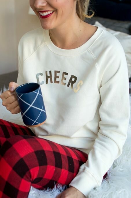 Best Christmas Pajamas | theblueeyeddove.com